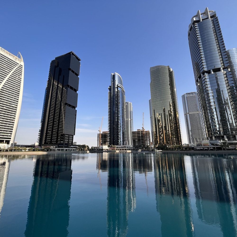 Jumeirah Lake Towers (JLT) lifestyle